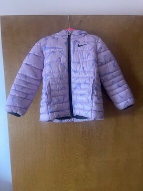 Nike Kids Light Purple Puffer Jacket with Navy Accents